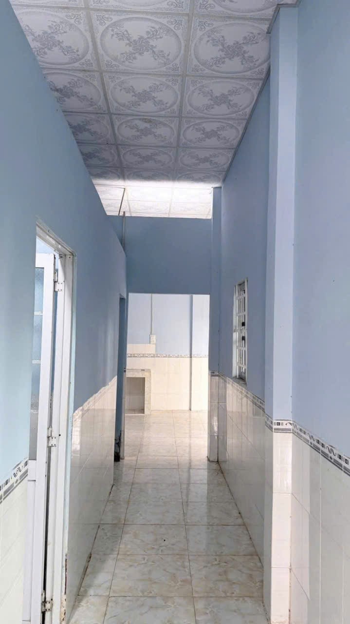 Nhả hẻm sân rộng xã Hựu Thạnh, Đức Hòa tdt 142m2 2pn , 2wc giá 1,4 tỷ 6