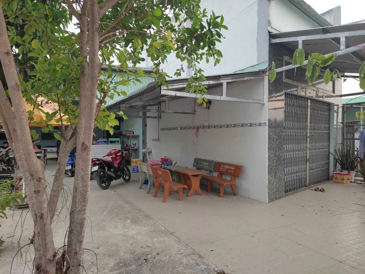 Bán nhà măt tiền Thạnh Đức, Bến Lức tdt 974m2 ( 300m2 thổ ) giá 4,9 tỷ 4