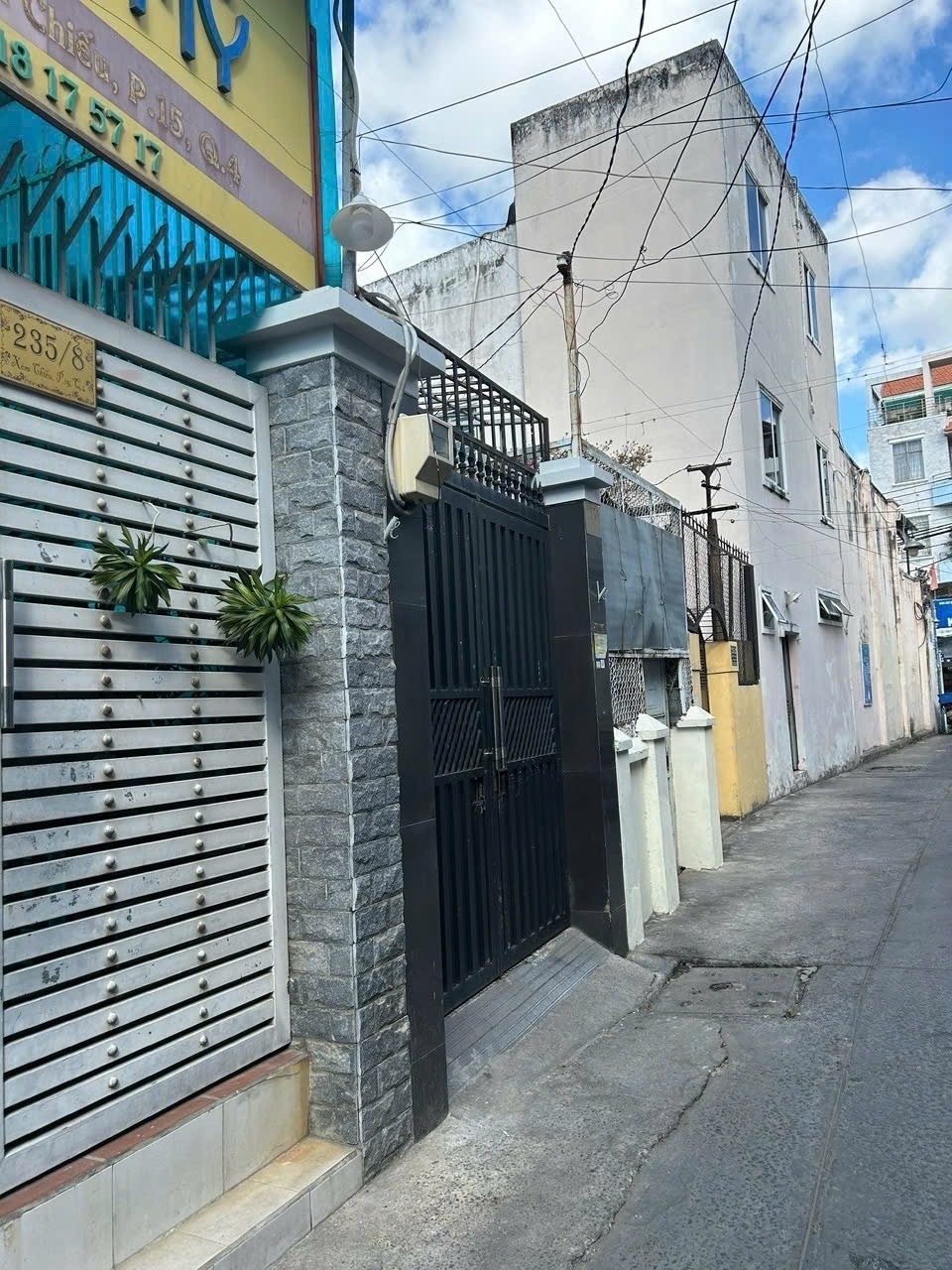 BÁN NHÀ Đ.XÓM CHIẾU- NGANG NỞ HẬU- XE HƠI ĐẬU CỬA- LƯU TÔNG TÔN THẤT - NGUYỄN TẤT THÀNH. 5