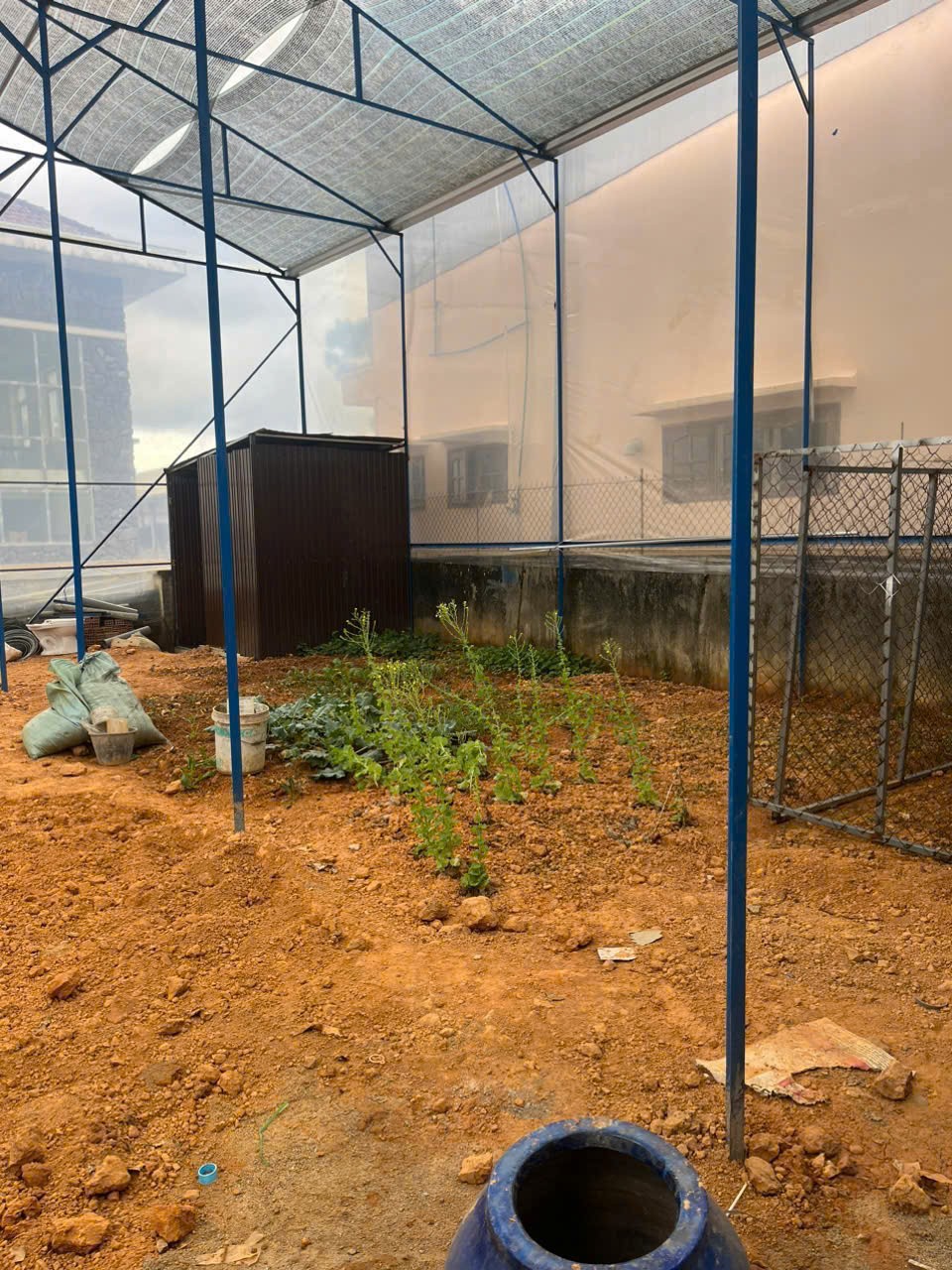 CHO THUÊ KHO 200M NGAY MẶT TIỀN ĐƯỜNG HỒ XUÂN HƯƠNG ĐÀ LẠT 10TR/ THÁNG 3