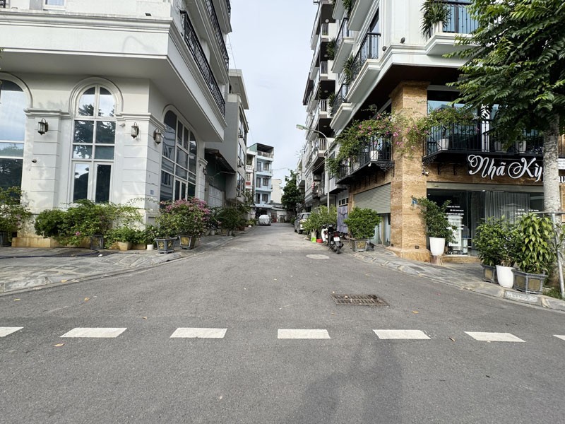 Cần bán Nhà ở, nhà cấp 4, nhà hẻm đường Ngọc Thụy, Chọn, Diện tích 90m², Giá 25.5 Tỷ 3