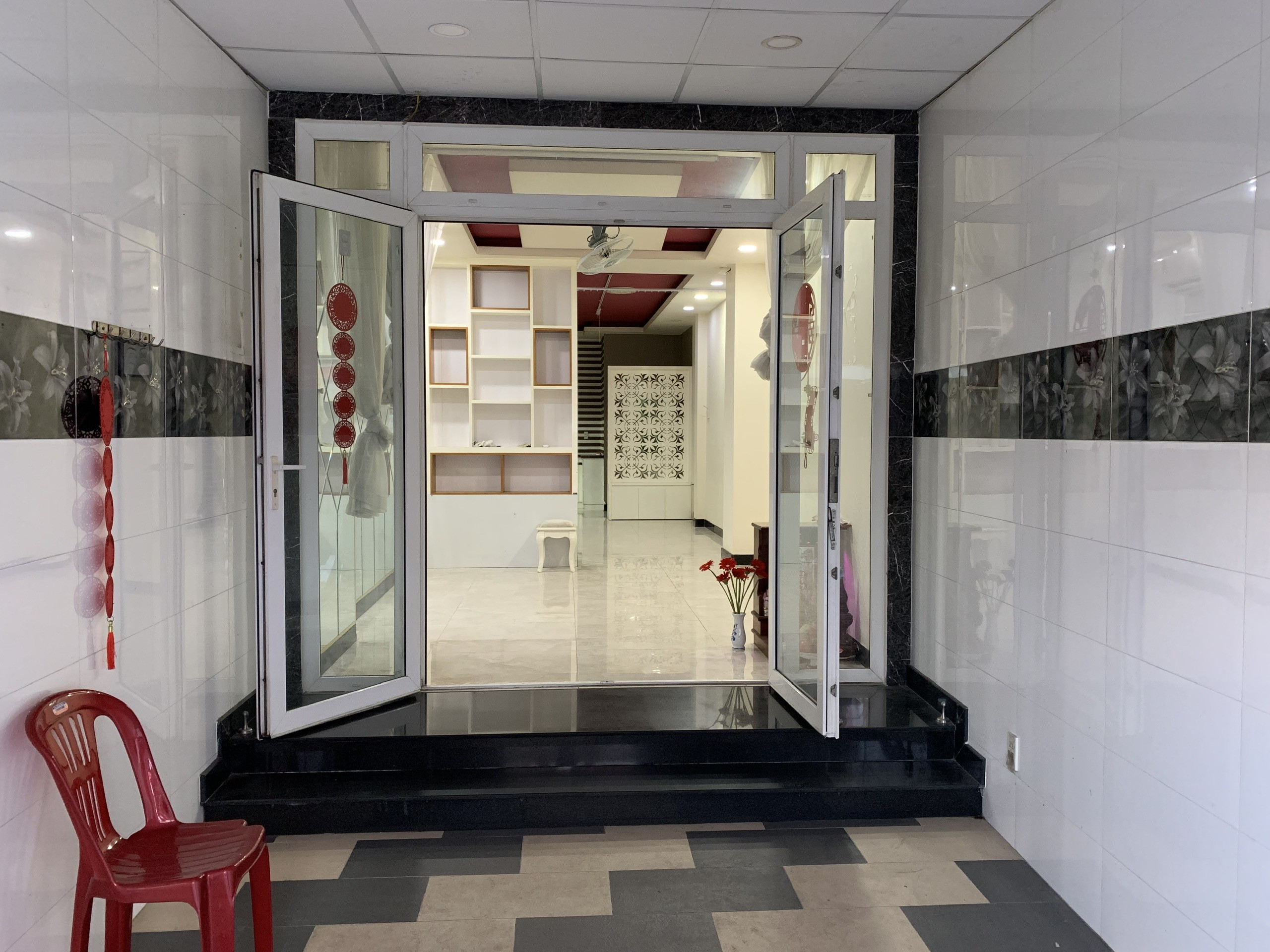 Cần bán Nhà mặt tiền Phường Hiệp Phú, Quận 9, Diện tích 61m², Giá 7.3 Tỷ 4