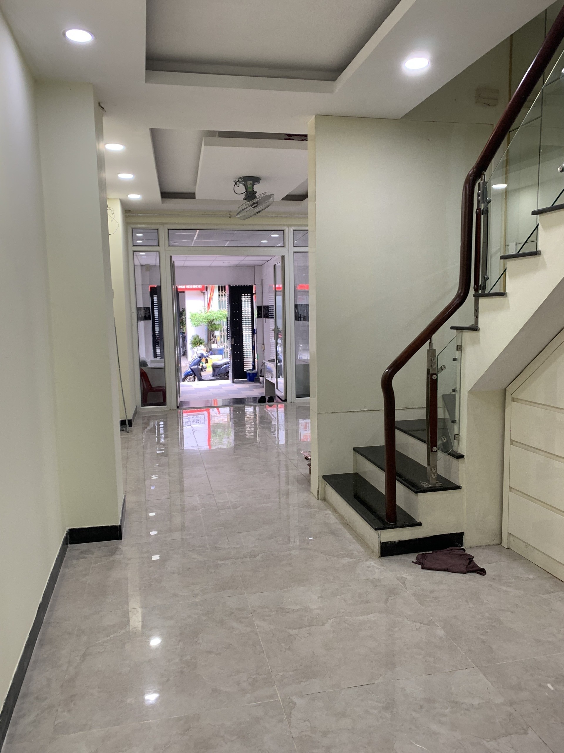 Cần bán Nhà mặt tiền Phường Hiệp Phú, Quận 9, Diện tích 61m², Giá 7.3 Tỷ 5