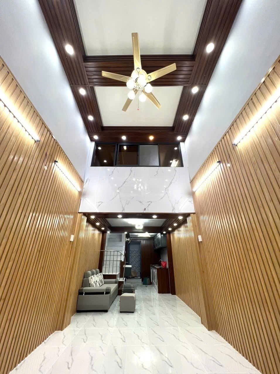 XÓM ĐẤT - Q11 - HXH 4M - DTSD 106M2 4 TẦNG 4 PN 3WC - GIÁ 5.98 TỶ 2