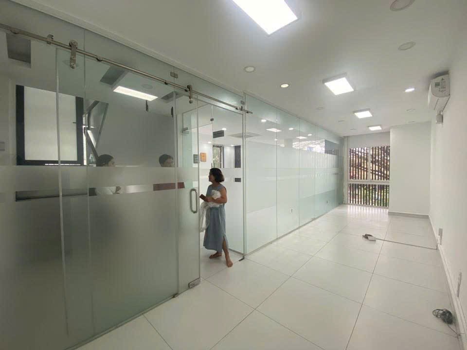 Cho thuê Biệt thự Phường Thạnh Mỹ Lợi, Quận 2, Diện tích 180m², Giá 85 Triệu/tháng 2