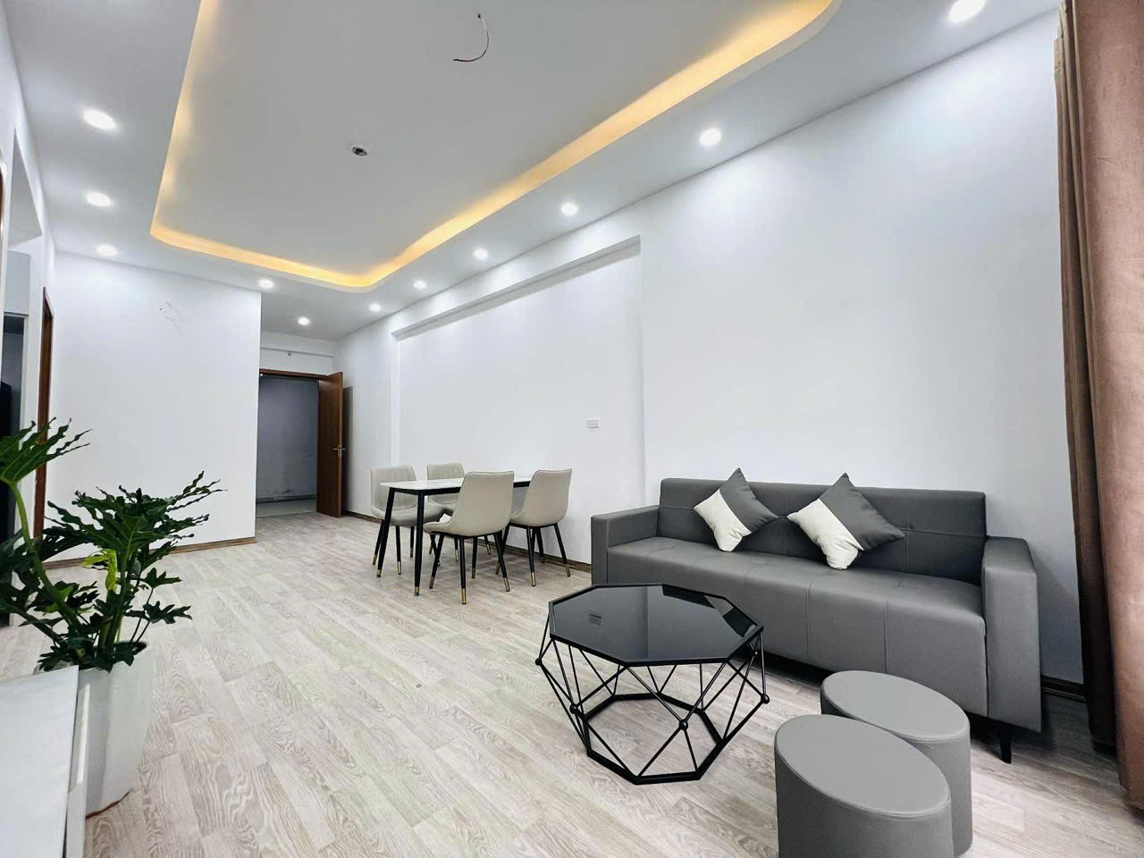 Chính chủ gửi bán căn hộ 2PN full nội thất tại Thanh Hà-Hà Đông 2