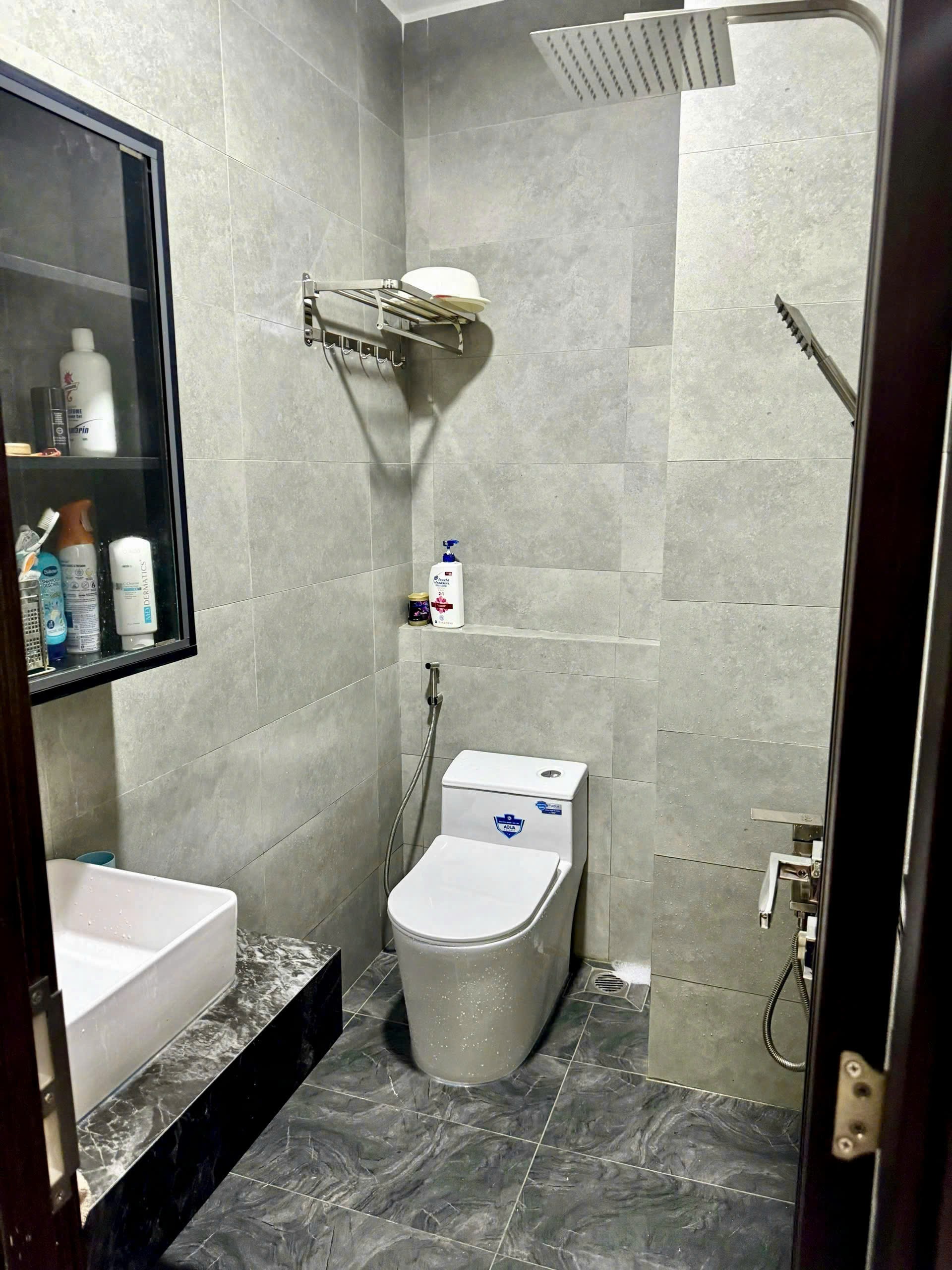 Cần bán Biệt thự Phường Linh Xuân, Thủ Đức, Diện tích 374m², Giá 13 Tỷ 20