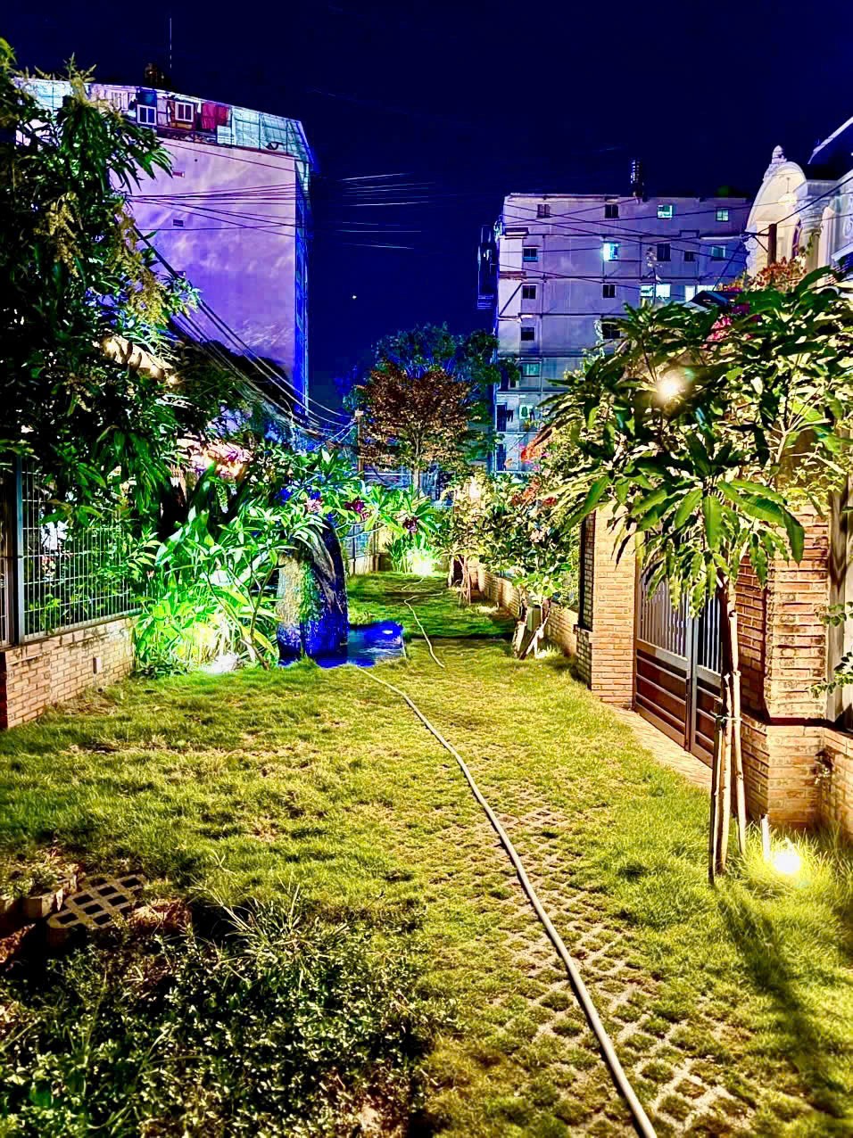 Cần bán Biệt thự Phường Linh Xuân, Thủ Đức, Diện tích 374m², Giá 13 Tỷ 12