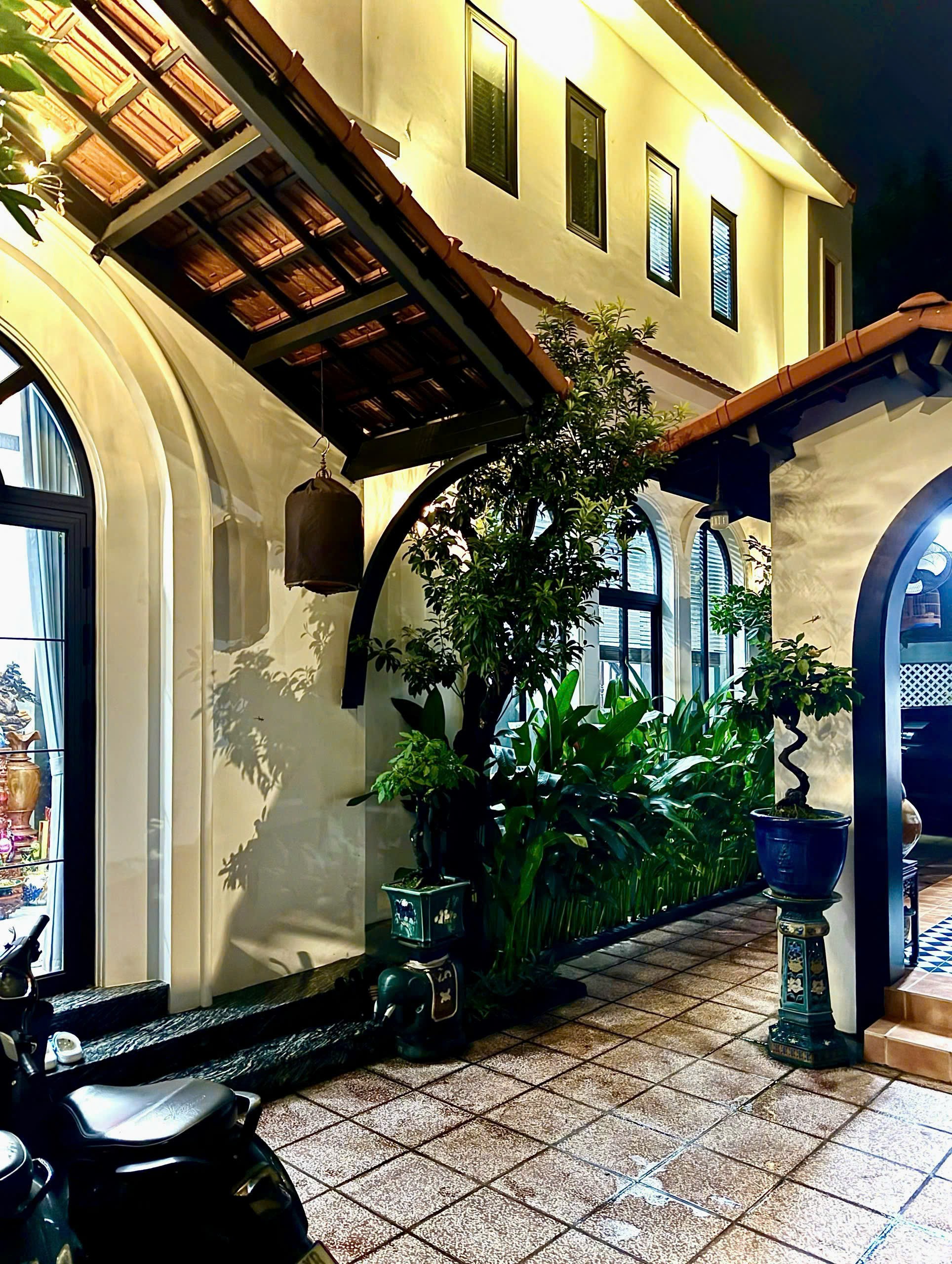 Cần bán Biệt thự Phường Linh Xuân, Thủ Đức, Diện tích 374m², Giá 13 Tỷ 3