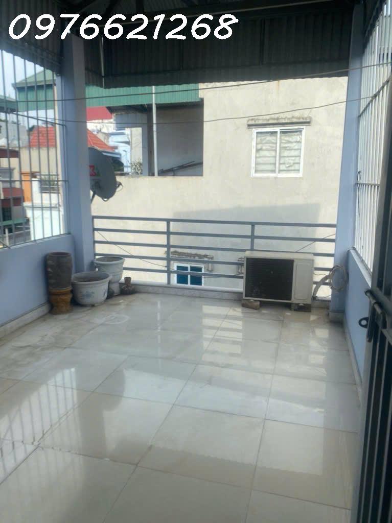 Bán nhà dân xây Thanh Am – Long Biên – 36,9m² – MT 3.5m – 3 tầng – Giá 5,55 tỷ – Ô tô đỗ cửa 4