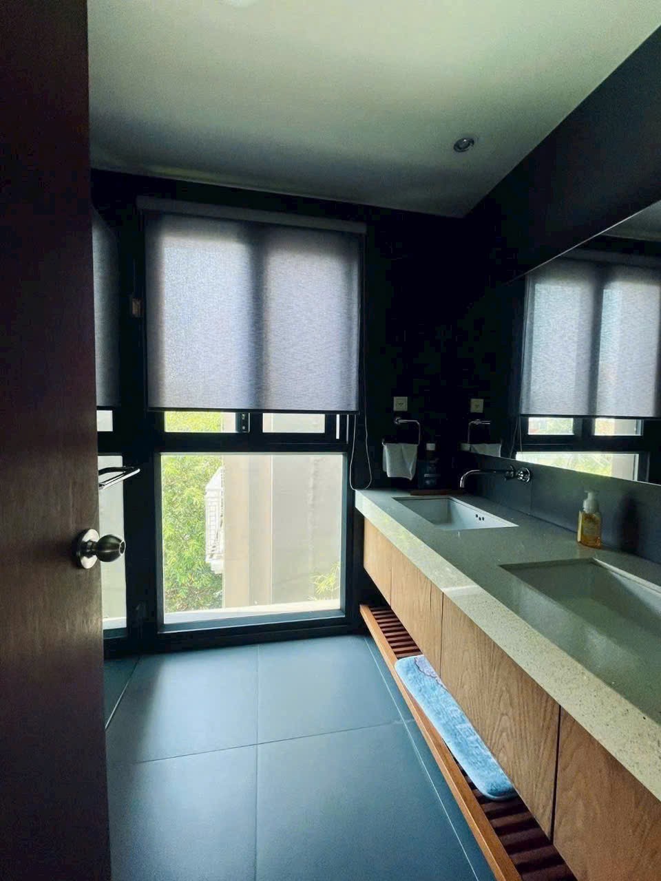 Cần bán Biệt thự Phường Thảo Điền, Quận 2, Diện tích 300m², Giá 0120 Tỷ 2