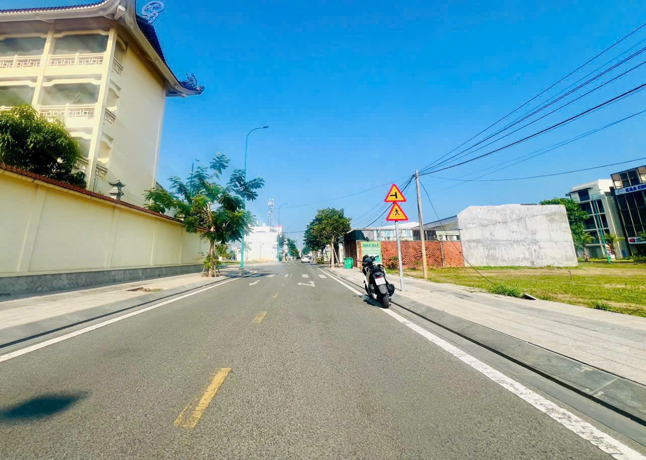 Cần bán Đất Phường An Phú, Quận 2, Diện tích 200m², Giá 39 Tỷ 2