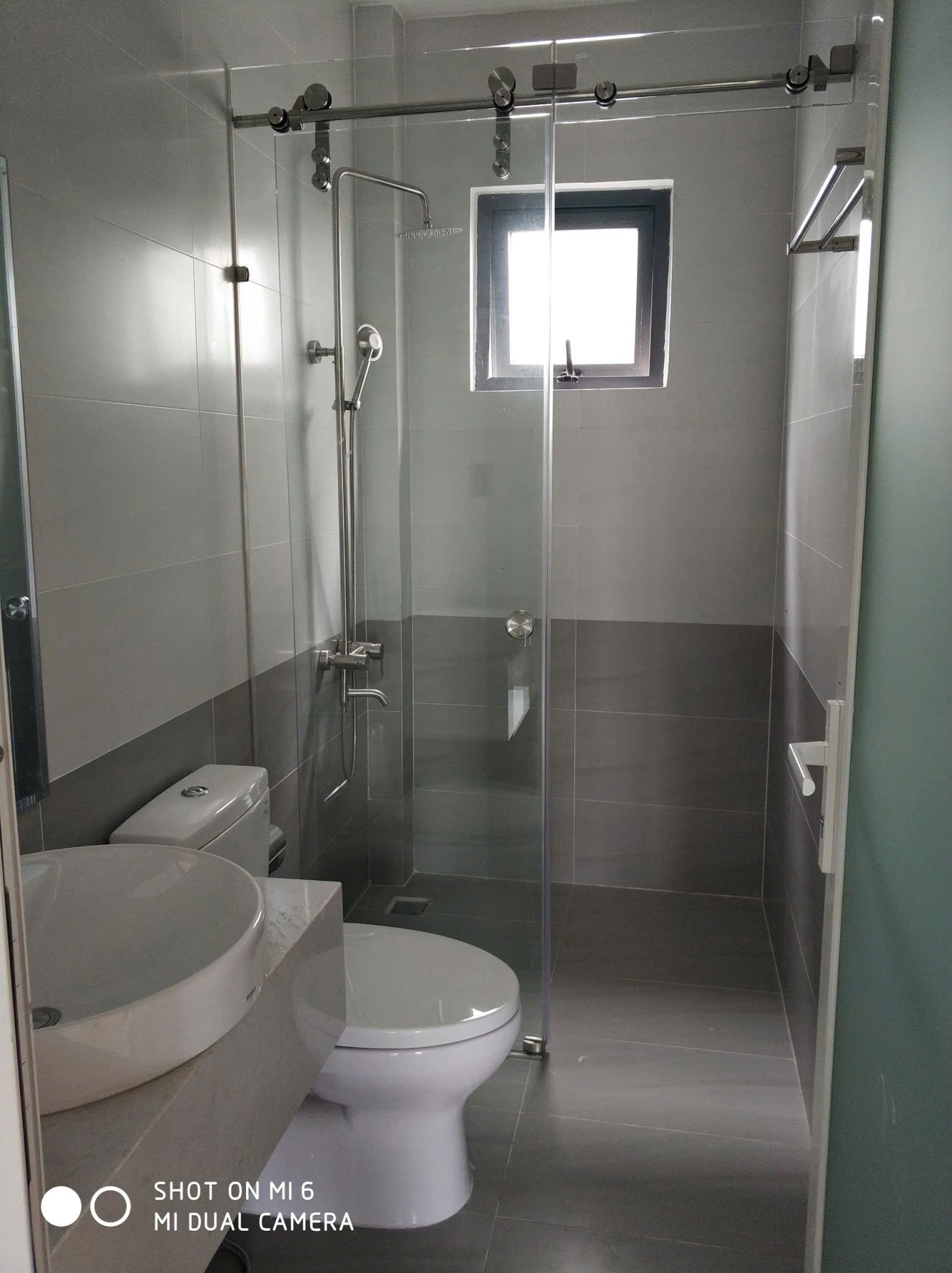 Cần bán Nhà mặt tiền Phường Phú Hữu, Quận 9, Diện tích 75m², Giá 11.3 Tỷ