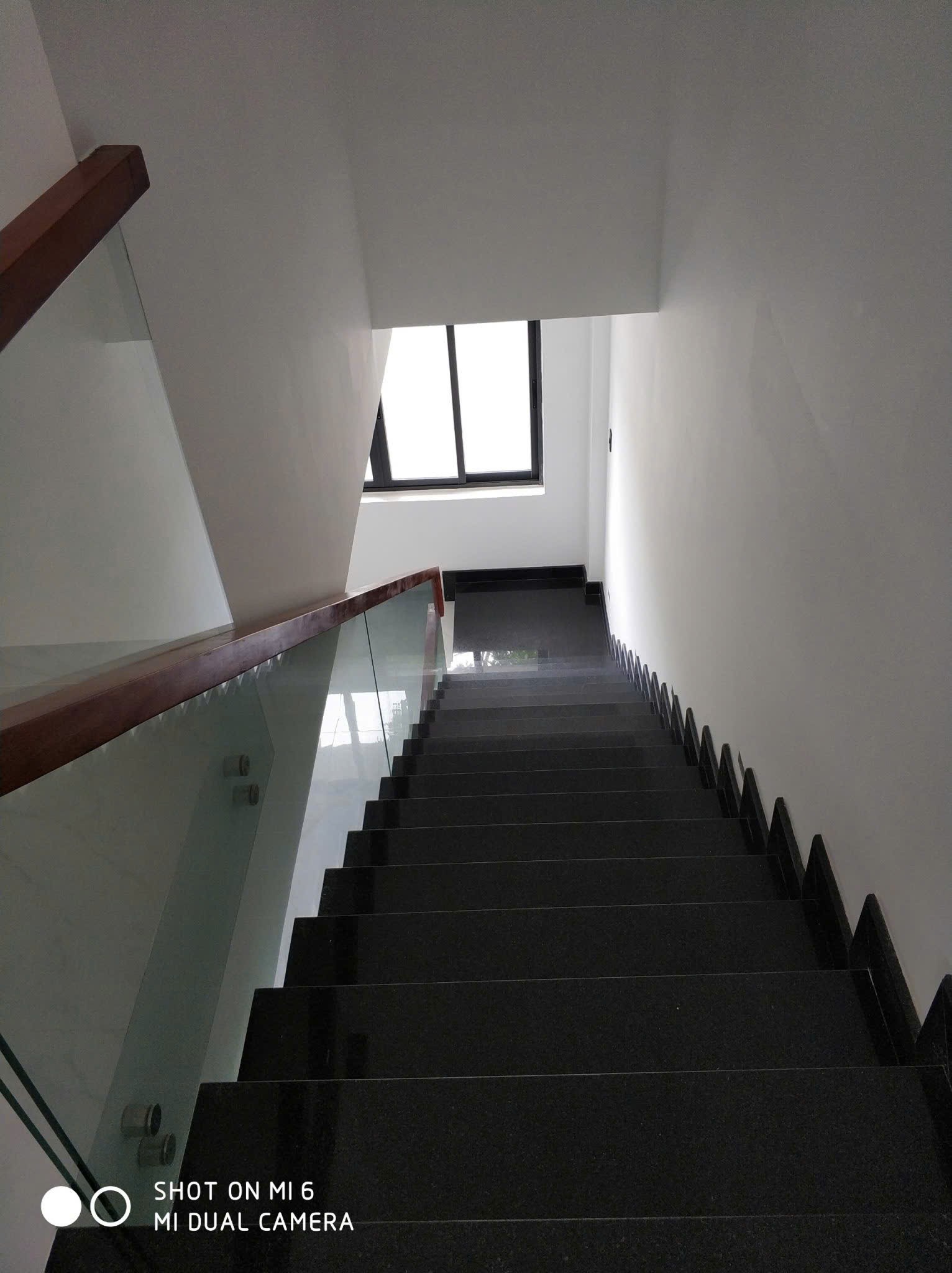 Cần bán Nhà mặt tiền Phường Phú Hữu, Quận 9, Diện tích 75m², Giá 11.3 Tỷ 7