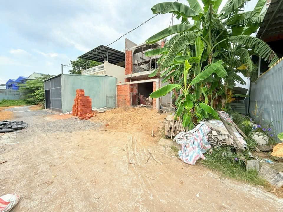 Bán nền thổ cư đường số 3, KDC 135 , thị trấn Bến Lức dt 120m2 giá 2,6 tỷ 3