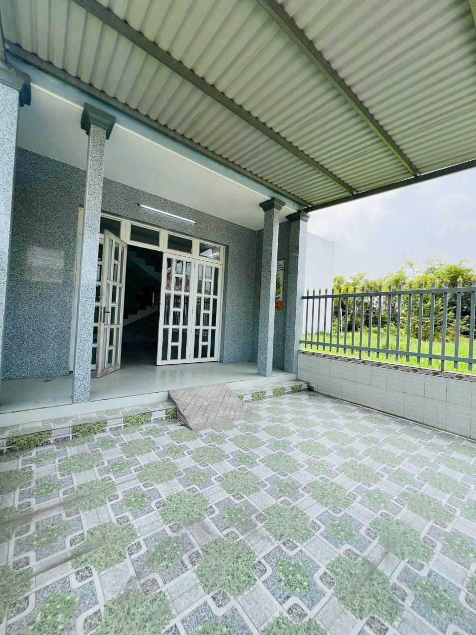 Bán nhà mới xây đường Chùa Thiên Mụ, xã Mỹ Lộc dt 83m2 thổ cư ,1 lầu, 3pn , 2wc giá 1,65 tỷ 5