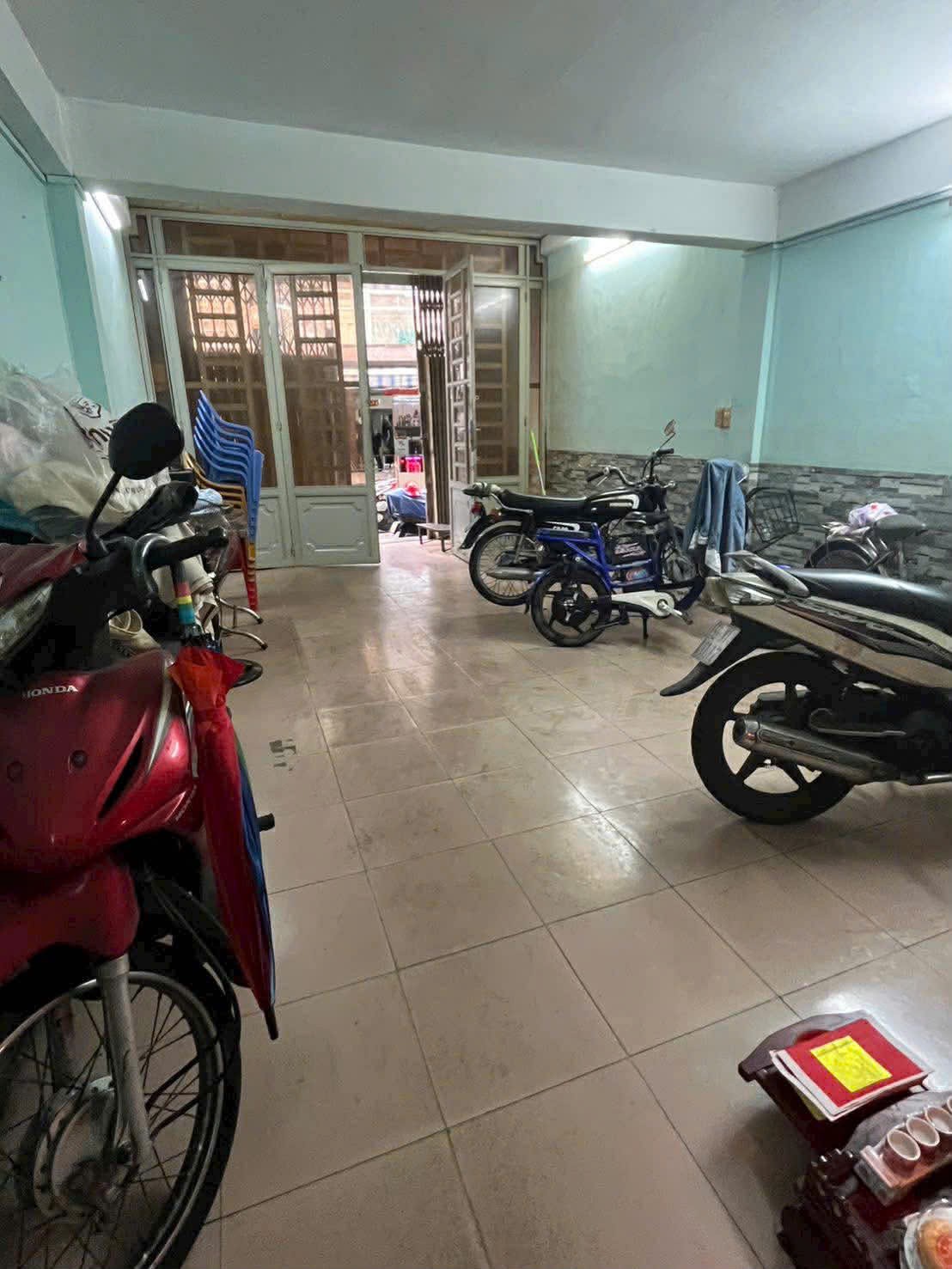 SÁT MẶT TIỀN 3/2 Q11 - 43M2 - 3 TẦNG BTCT 4PN 3WC - GIÁ 6.35 TỶ 3