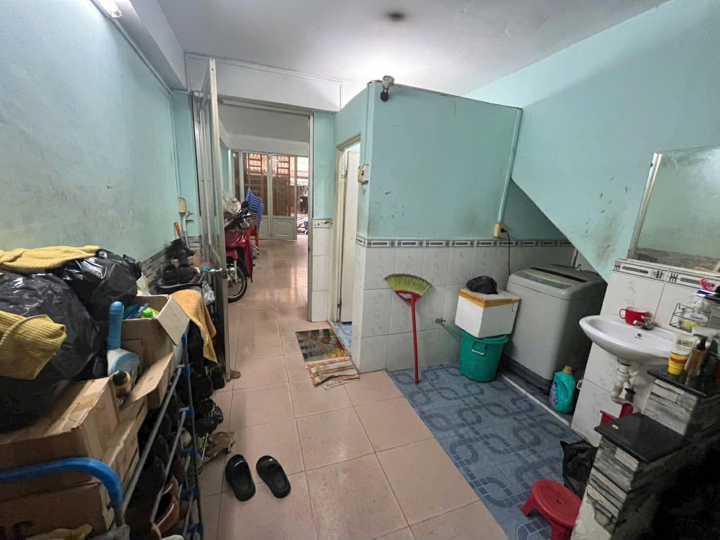 SÁT MẶT TIỀN 3/2 Q11 - 43M2 - 3 TẦNG BTCT 4PN 3WC - GIÁ 6.35 TỶ 4