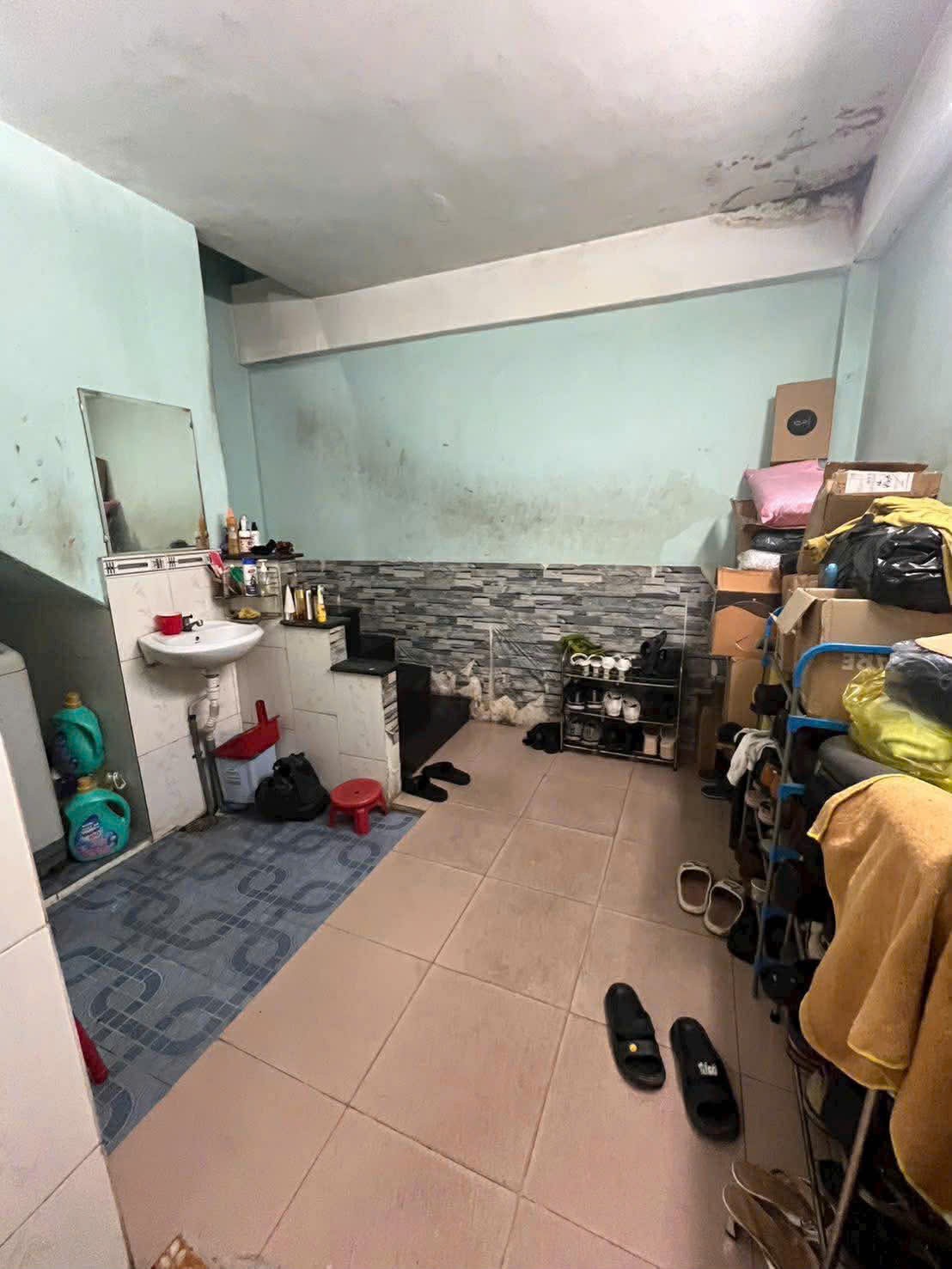 SÁT MẶT TIỀN 3/2 Q11 - 43M2 - 3 TẦNG BTCT 4PN 3WC - GIÁ 6.35 TỶ 6