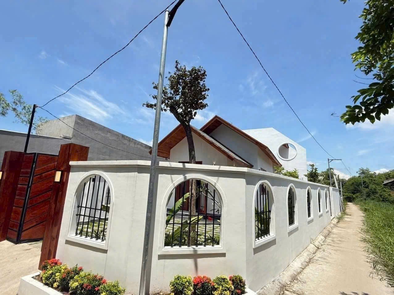 Nhà vườn 2 mt đã hoàn công xã Long Khê , Cần Đước tdt 171m2 , 3pn , 2wc giá 2,3 tỷ 2