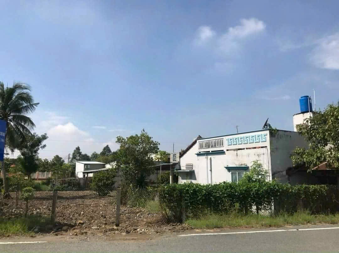 Bán đất 2 mặt tiền TL 830 , xã Mỹ Lệ , Cần Đước dt 1223m2 full thổ giá hạ còn 13,5 tỷ 4