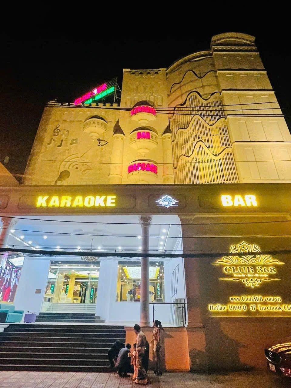 BÁN TÒA NHÀ TỔ HỢP BAR – MASSAGE – KHÁCH SẠN ĐẲNG CẤP QUẬN 12 2