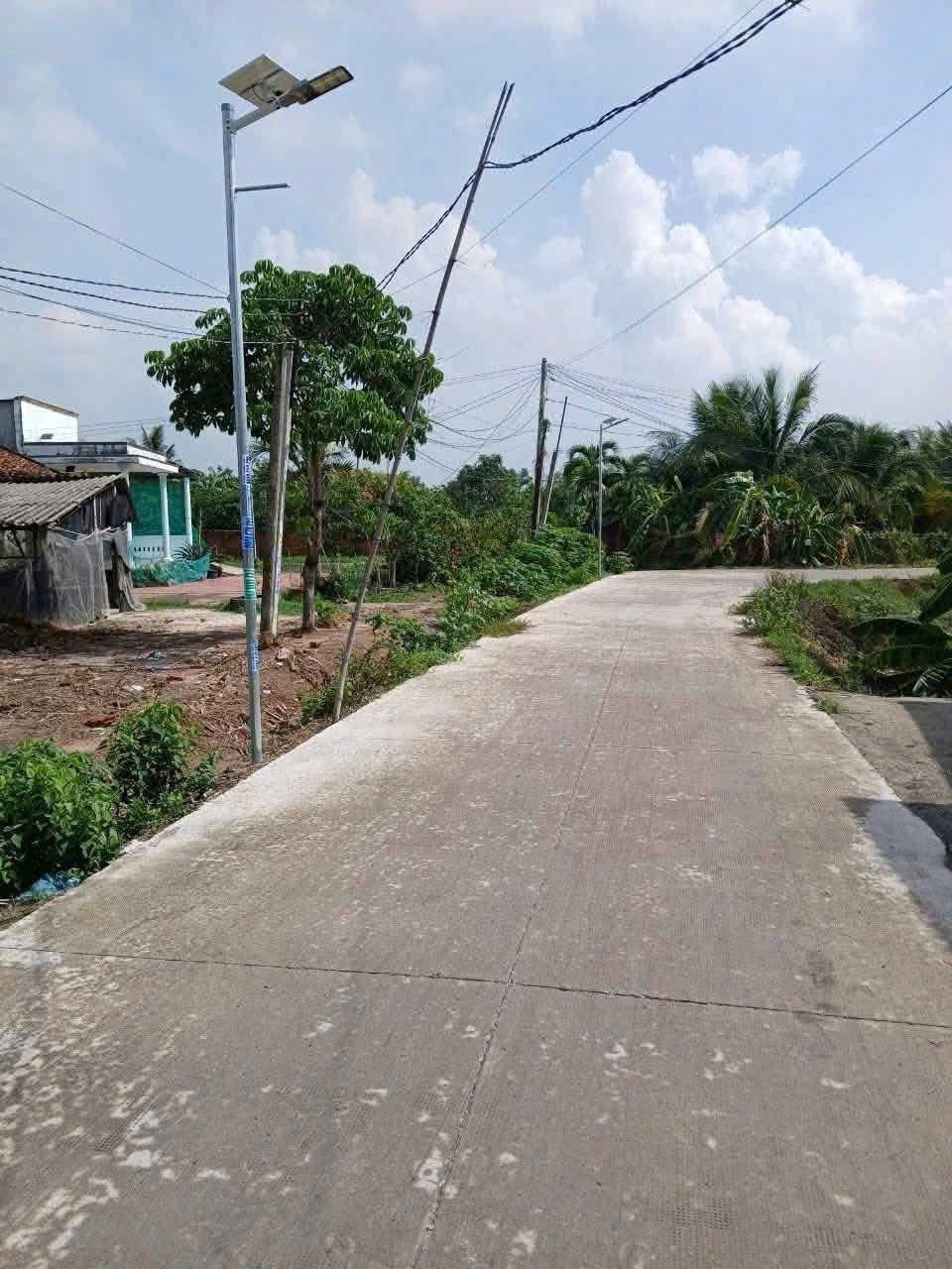 Bán đất thổ cư ấp Nhơn Hòa 1, xã Đức Hòa Thượng dt 365m2 đường beton 4m giá 1,4 tỷ 3