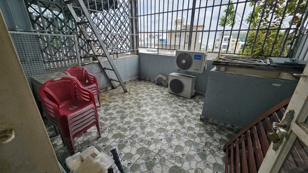 BÁN NHÀ HXH LÊ ĐÌNH CẨN BÌNH TÂN - 54M2 4 TẦNG 4PN 5WC - 5.7 TỶ TL 3