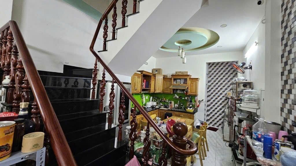 BÁN NHÀ HXH LÊ ĐÌNH CẨN BÌNH TÂN - 54M2 4 TẦNG 4PN 5WC - 5.7 TỶ TL 4