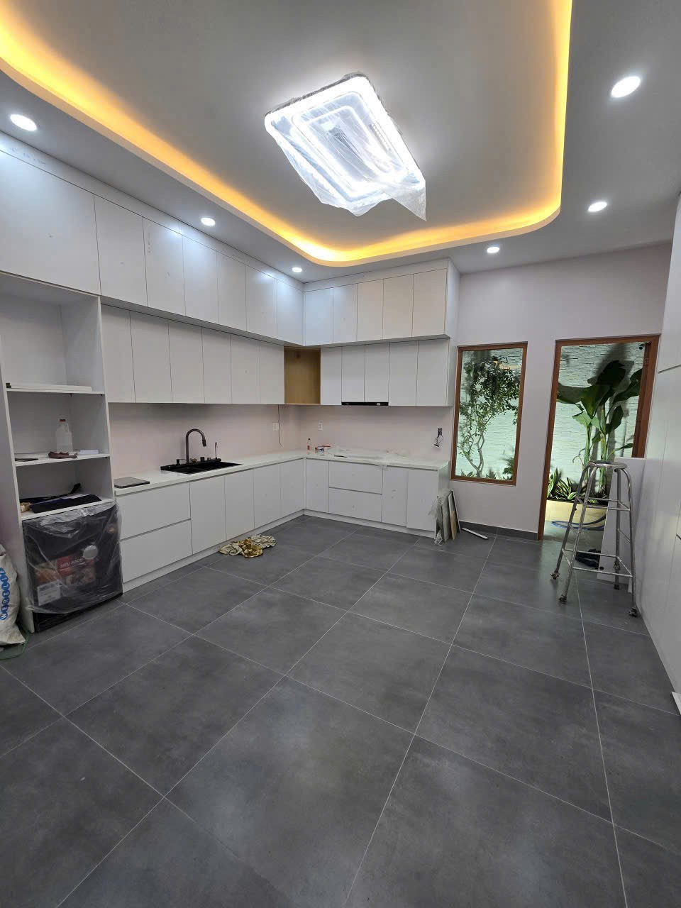 Bán nhà / Kênh Tham Lương, Bình Hưng Hòa dt 100m2 4 lầu 6pn, 6wc giá 10,5 tỷ 5