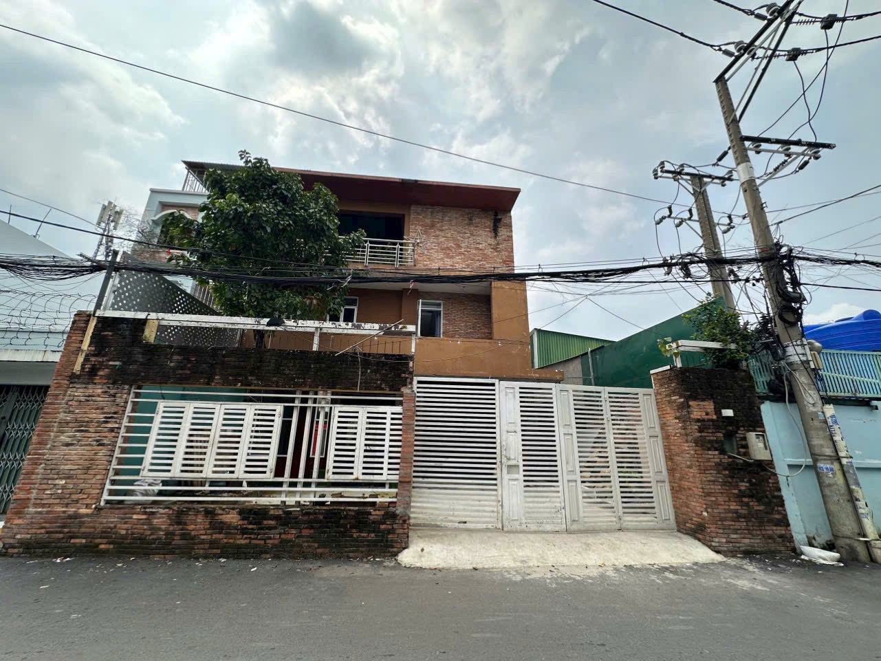 Cho thuê Nhà mặt tiền Phường Hiệp Bình Chánh, Thủ Đức, Diện tích 275m², Giá 030 Triệu/tháng 2