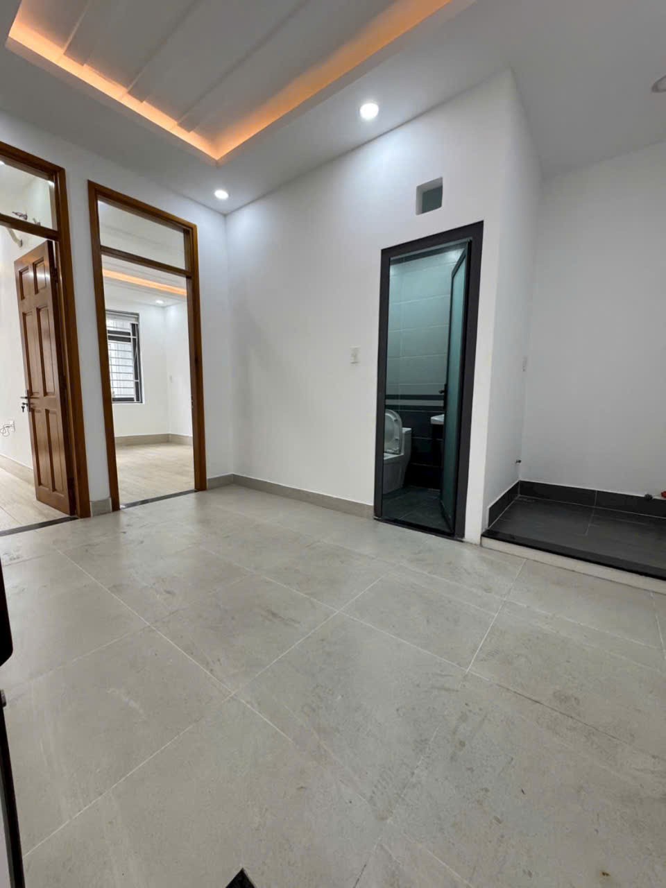 Bán nhà mới xây Liên Khu 4-5 dt 54m2 , 4 lầu , 4pn, 4wc giá 5,6 tỷ 5