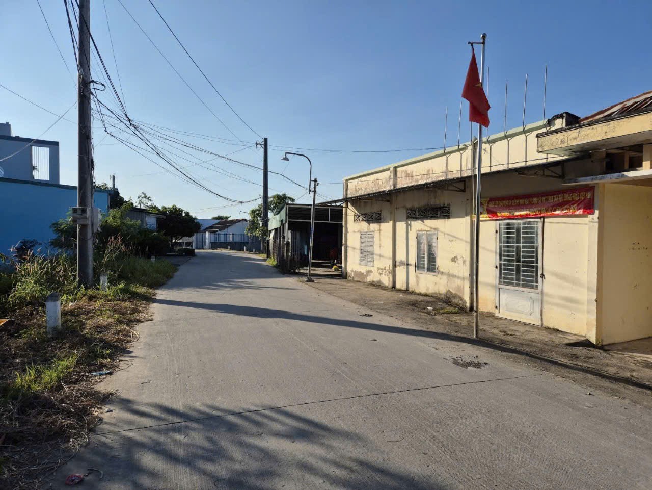 Nền thổ góc 2mt xe hơi 180m2 xã Phước Đông giá rẻ đầu tư 1 tỏi 150tr