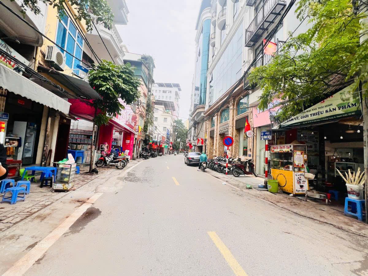 Cần bán Nhà mặt tiền đường Tô Vĩnh Diện, Phường Khương Trung, Diện tích 135m², Giá 45 Tỷ