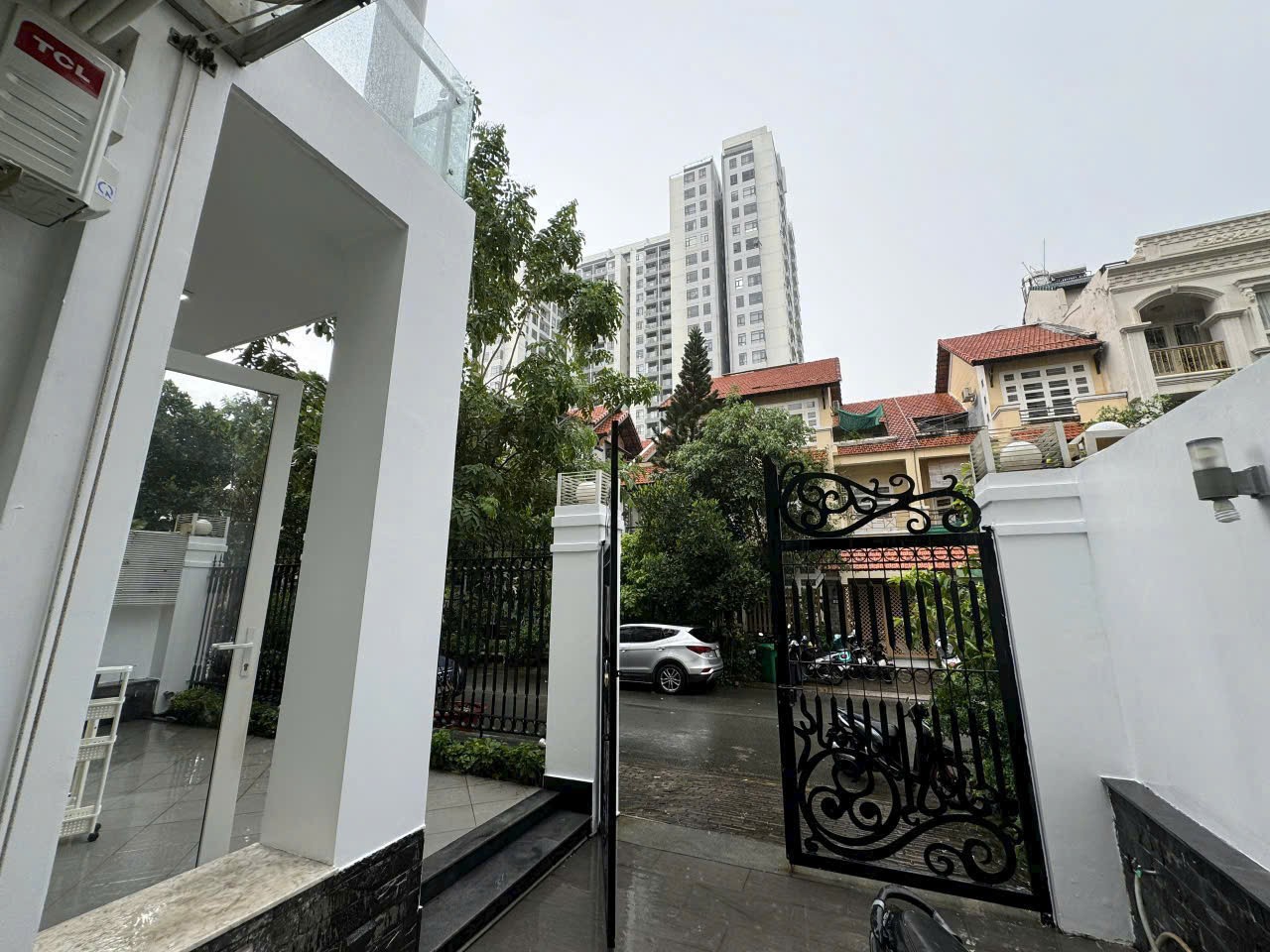 Cần bán Biệt thự Phường An Phú, Quận 2, Diện tích 180m², Giá 38 Tỷ 2