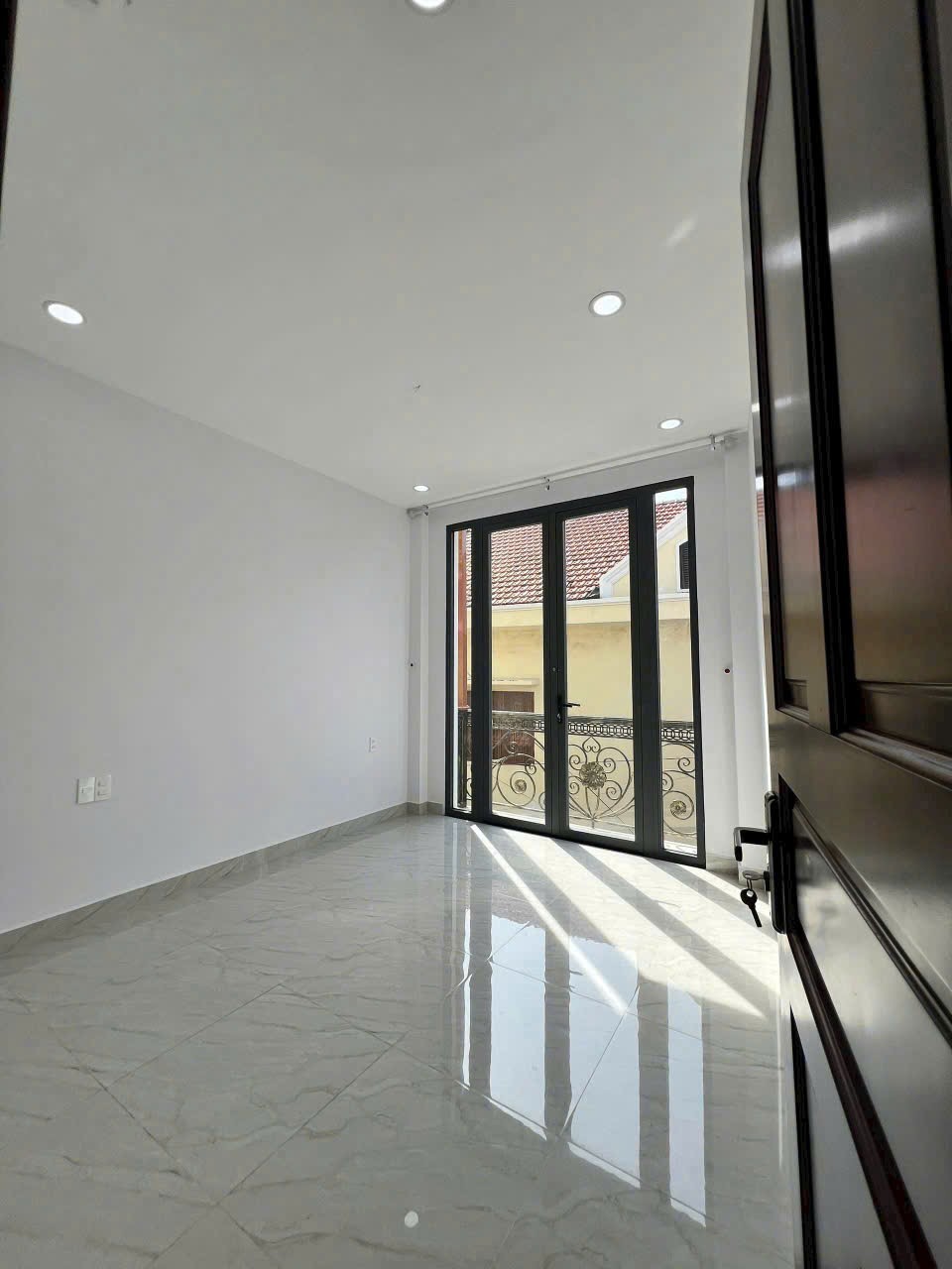 Nhà đẹp 4 tầng- HẺM 119 Tân Mỹ-TTT Quận 7 dt 40m, giá 7,2 tỷ