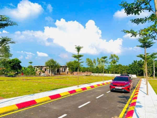 NHỈNH 2TỶ SỞ HỮU ĐẤT PHÚ CÁT, HOÀ LẠC DIỆN TÍCH 100M2 FULL THỔ CƯ, SẴN SỔ