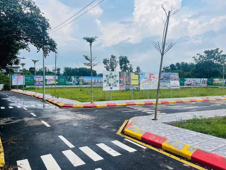 NHỈNH 2TỶ SỞ HỮU ĐẤT PHÚ CÁT, HOÀ LẠC DIỆN TÍCH 100M2 FULL THỔ CƯ, SẴN SỔ 5