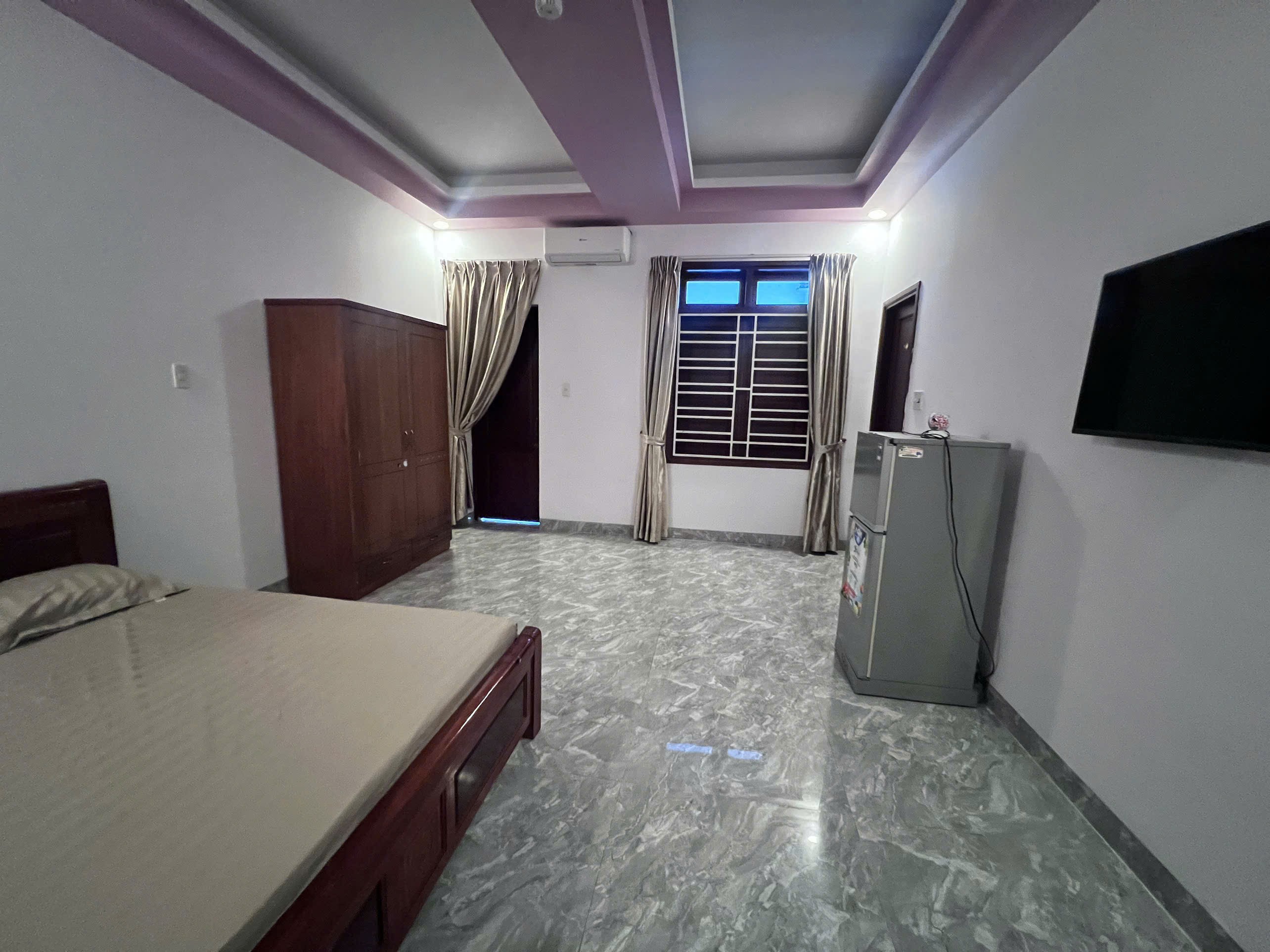 BÁN NHÀ 3 TẦNG KINH DOANH NGAY GIỮA KHU VĨNH ĐIỀM TRUNG SẦM UẤT. 4