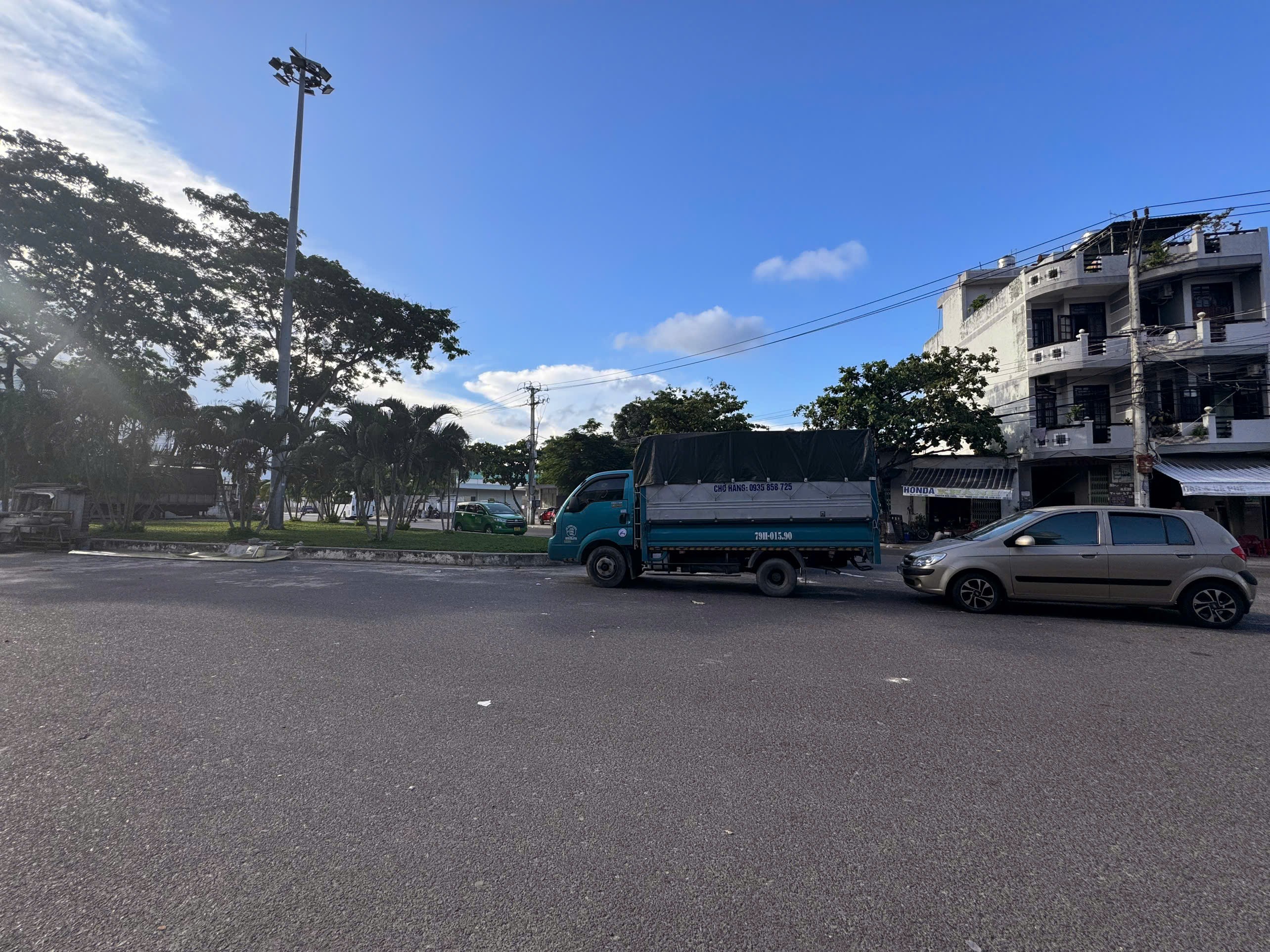 BÁN NHÀ 1 TRỆT 1 LẦU VỪA Ở VỪA KINH DOANH MẶT TIỀN PHƯỚC LONG, NHA TRANG 5