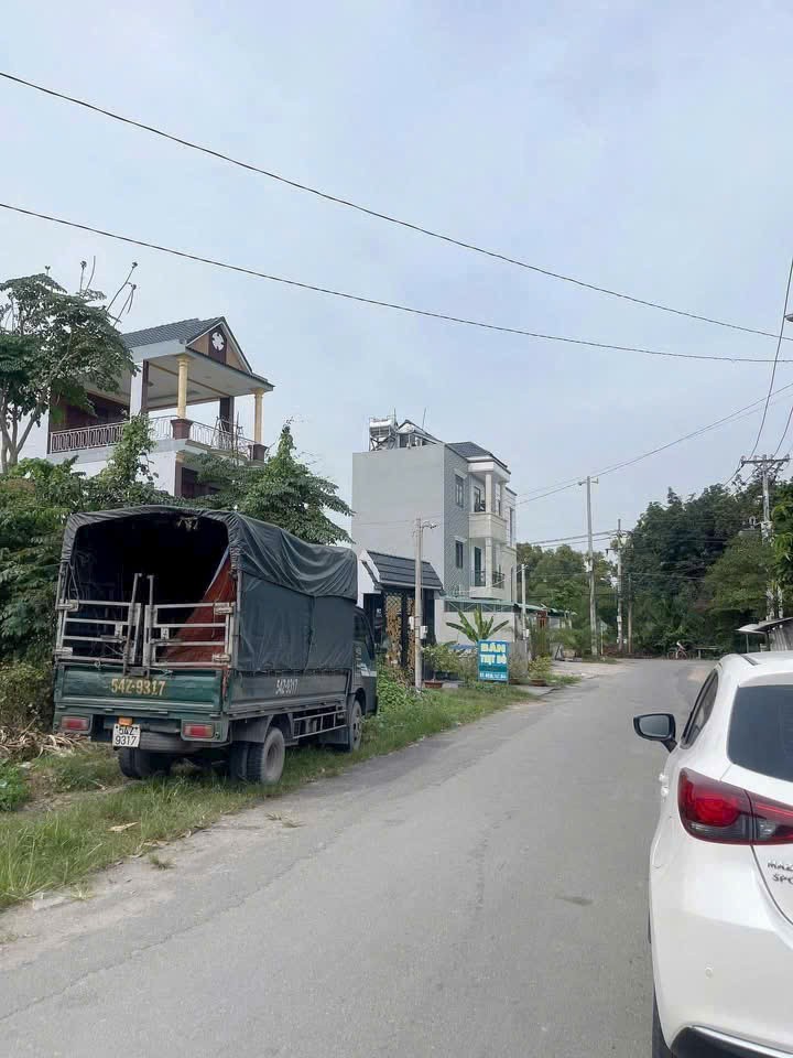 Bán đất thổ cư mặt tiền đường 473, xã Trung An dt 400m2 giá 6,5 tỷ