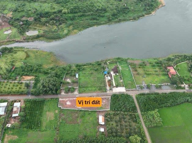 Bán gấp 2 lô liền kề 950tr ở Đất Đỏ - Bà Rịa Vũng Tàu, gần biển Phước Hải 2