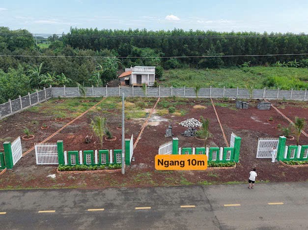 Bán gấp 2 lô liền kề 950tr ở Đất Đỏ - Bà Rịa Vũng Tàu, gần biển Phước Hải 4