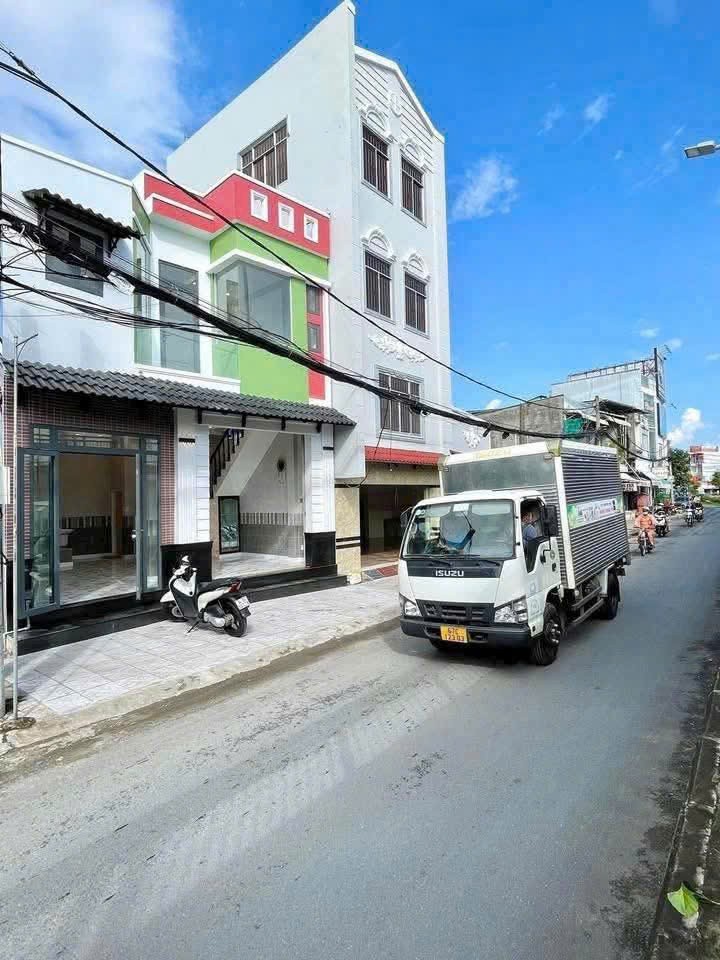 Cho thuê nhà trệt lầu góc 2 mặt tiền đường Mậu Thân , Cái Khế , Tp Cần Thơ