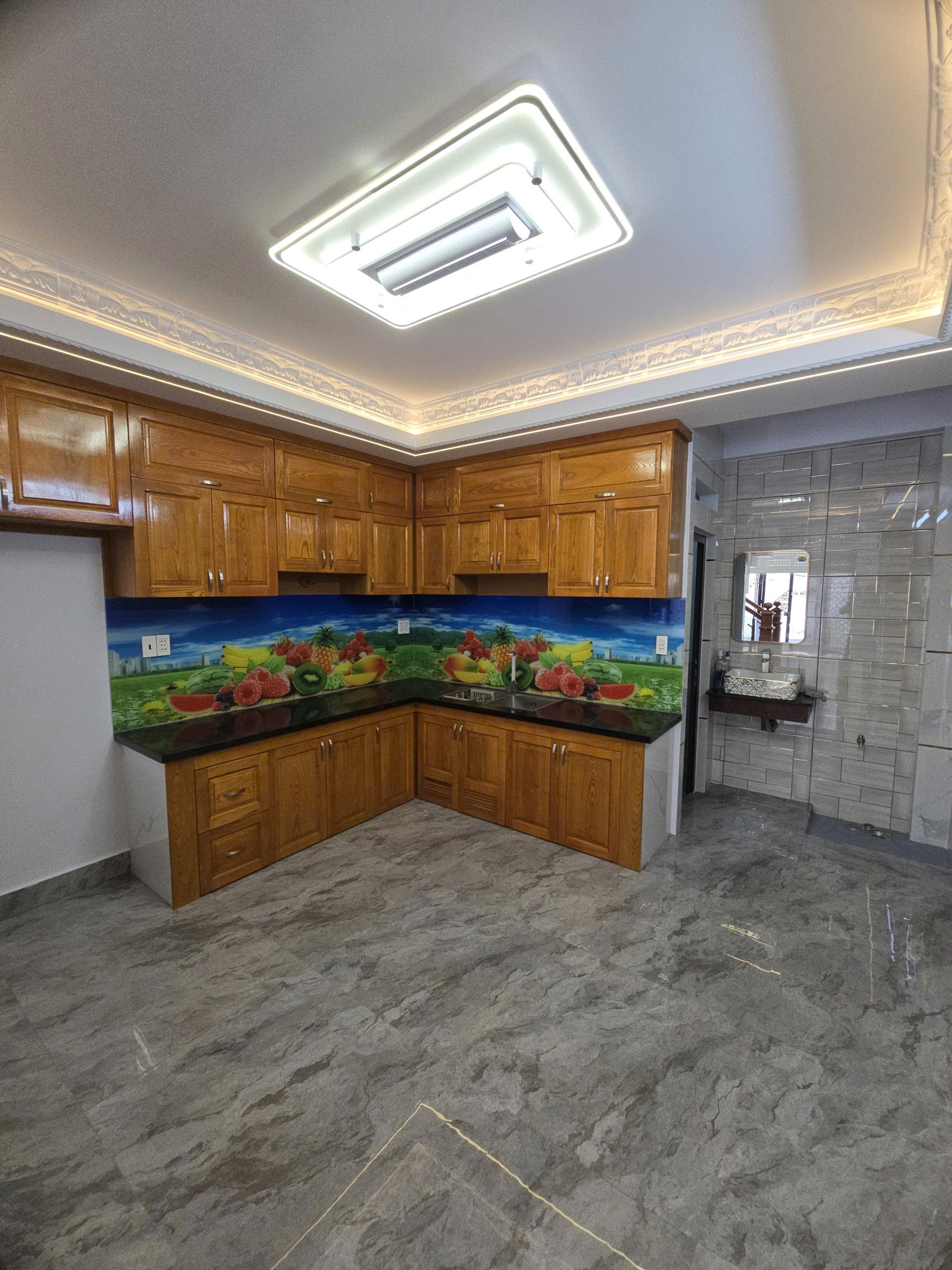 SIÊU PHẨM 5 TẦNG DTSD 275M2 LÊ VĂN QUỚI - HẺM XE HƠI 8M - GIÁ 8.7 TỶ 3