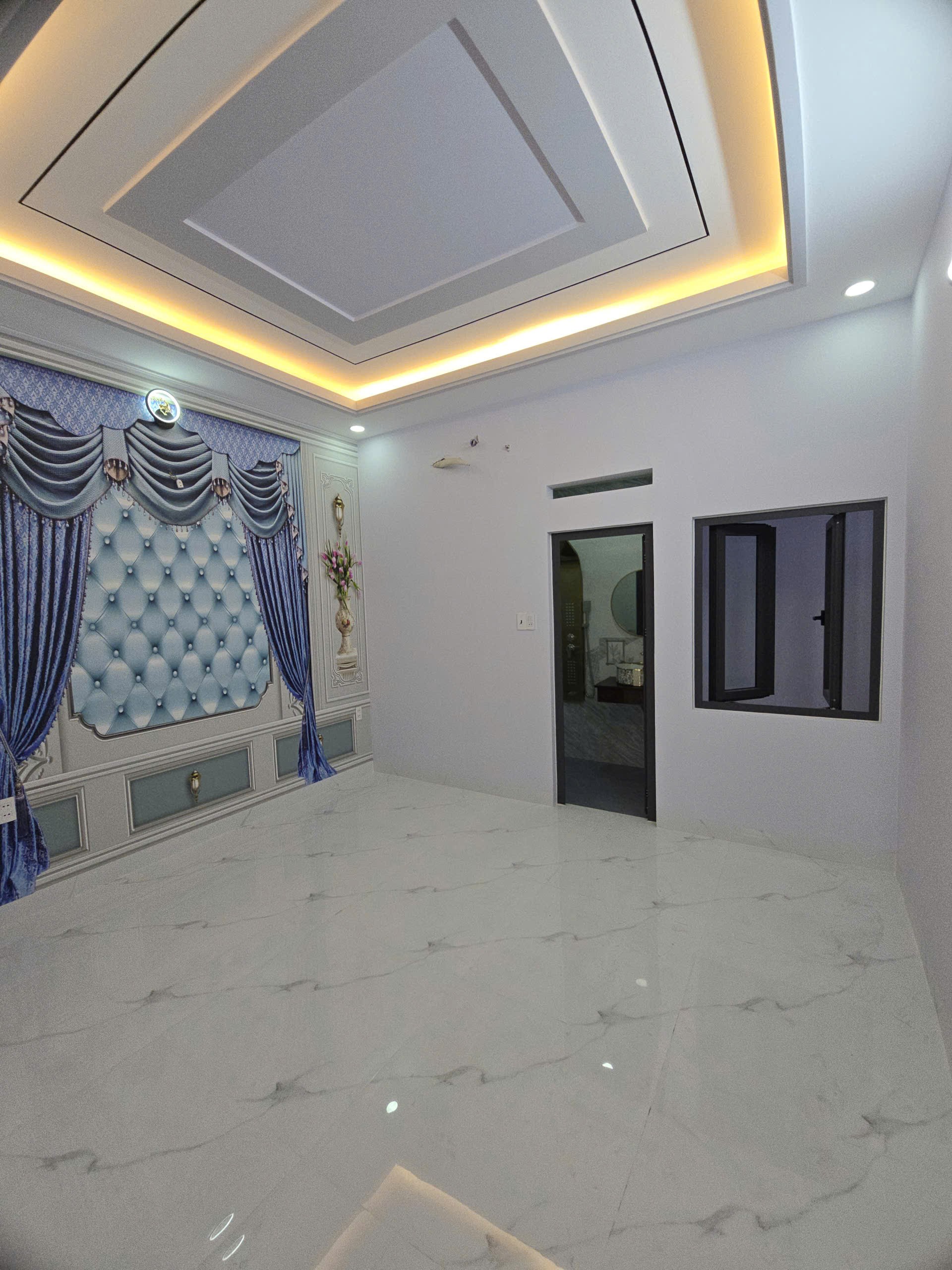 SIÊU PHẨM 5 TẦNG DTSD 275M2 LÊ VĂN QUỚI - HẺM XE HƠI 8M - GIÁ 8.7 TỶ 12