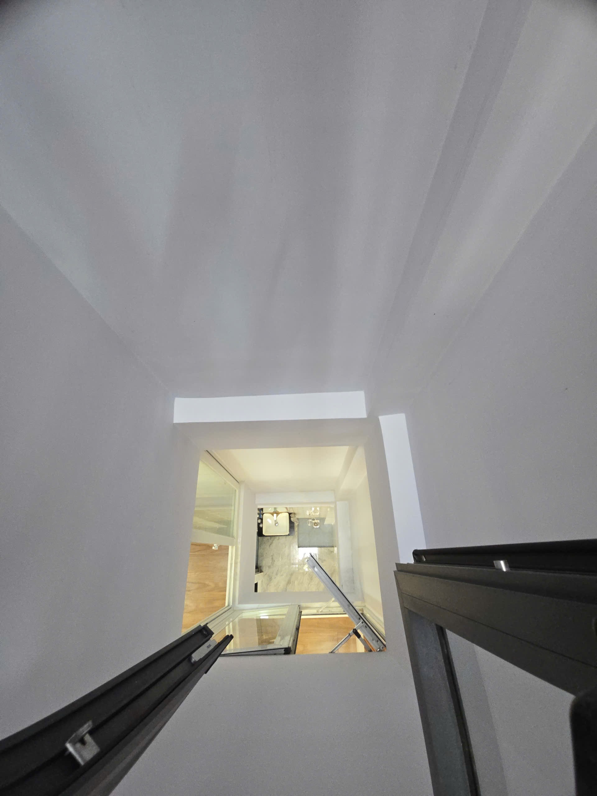 SIÊU PHẨM 5 TẦNG DTSD 275M2 LÊ VĂN QUỚI - HẺM XE HƠI 8M - GIÁ 8.7 TỶ 18