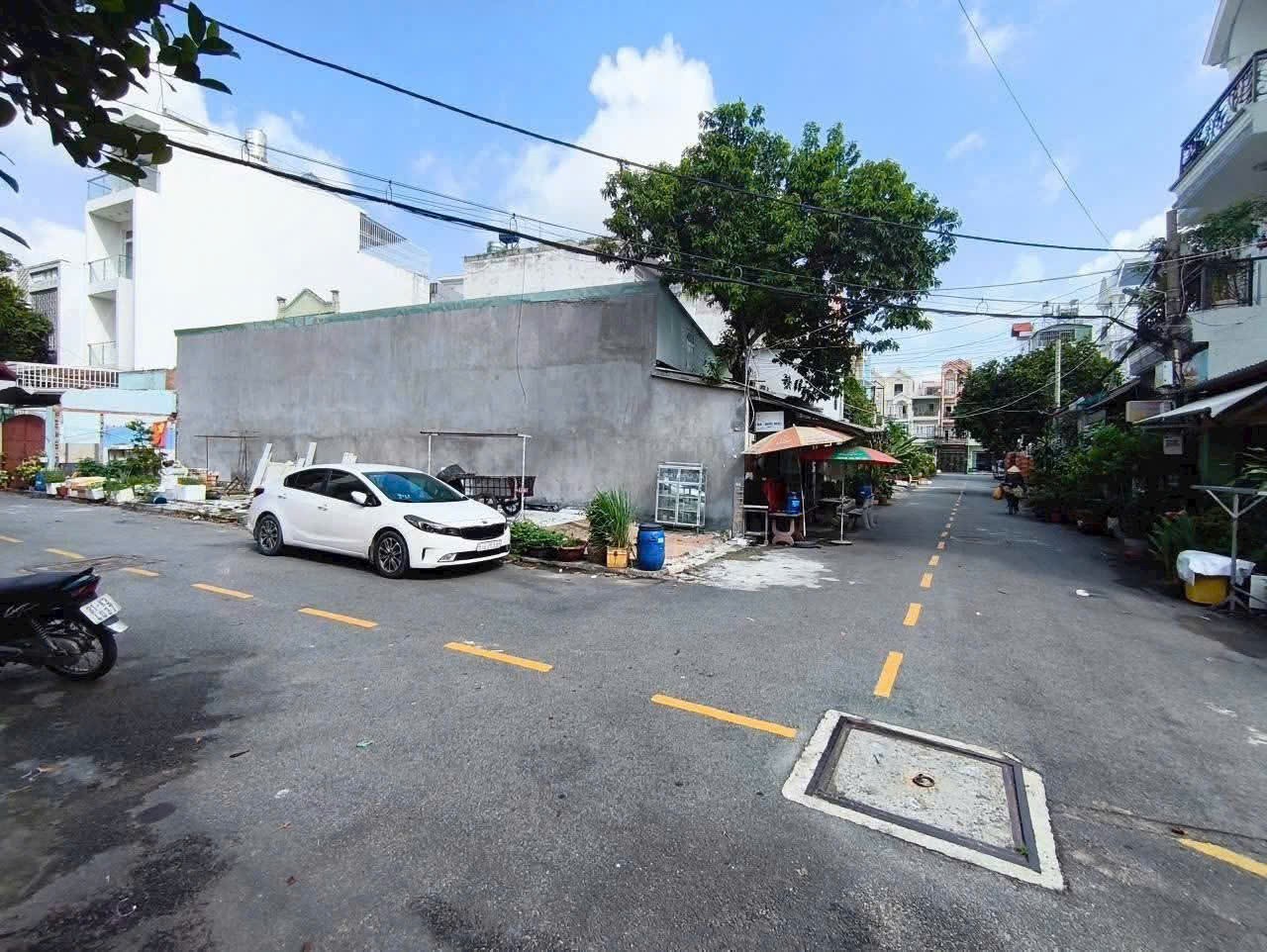 LÔ ĐẤT ĐẸP (20x20) – SIÊU HIẾM CHO BIỆT THỰ 20m x 20m TẠI NGUYỄN ẢNH THỦ, Q12