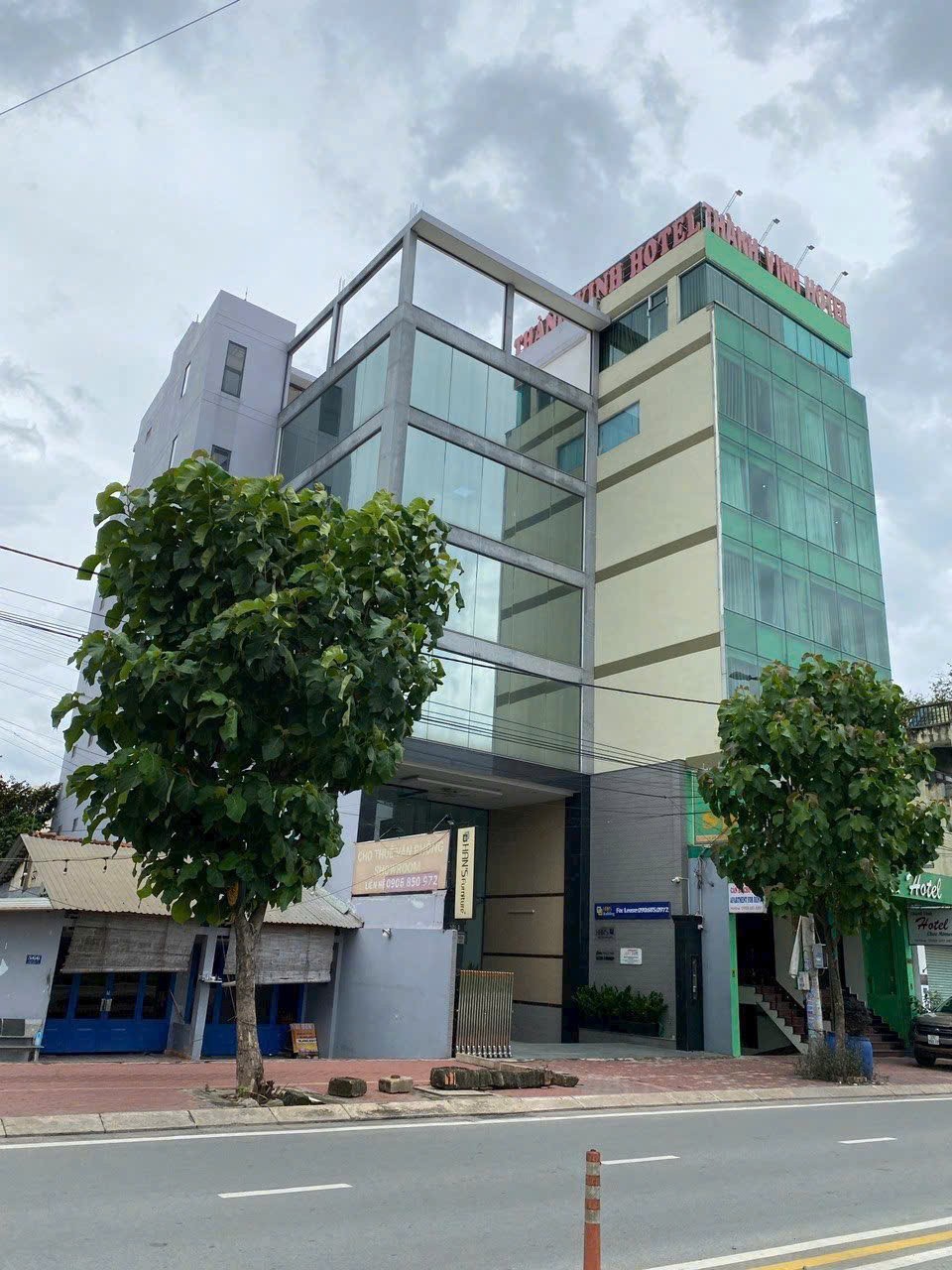 Cho thuê Nhà mặt tiền Phường Phước Long A, Quận 9, Diện tích 291m², Giá 260 Triệu/tháng 2