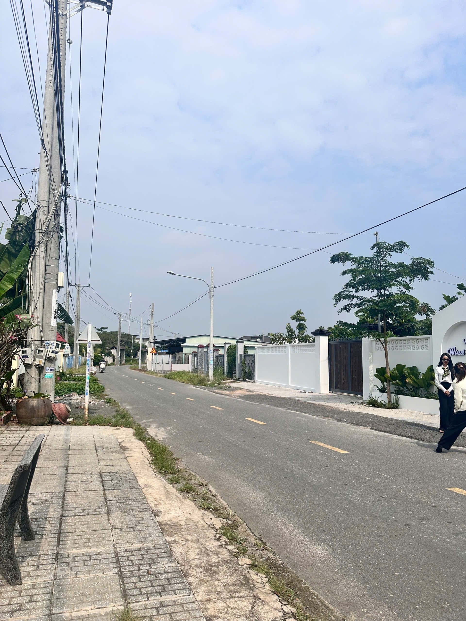 Ngộp bán gấp lô đất gần biển Phước Hải - Vũng Tàu, 800tr mặt đường nhựa 12m 3